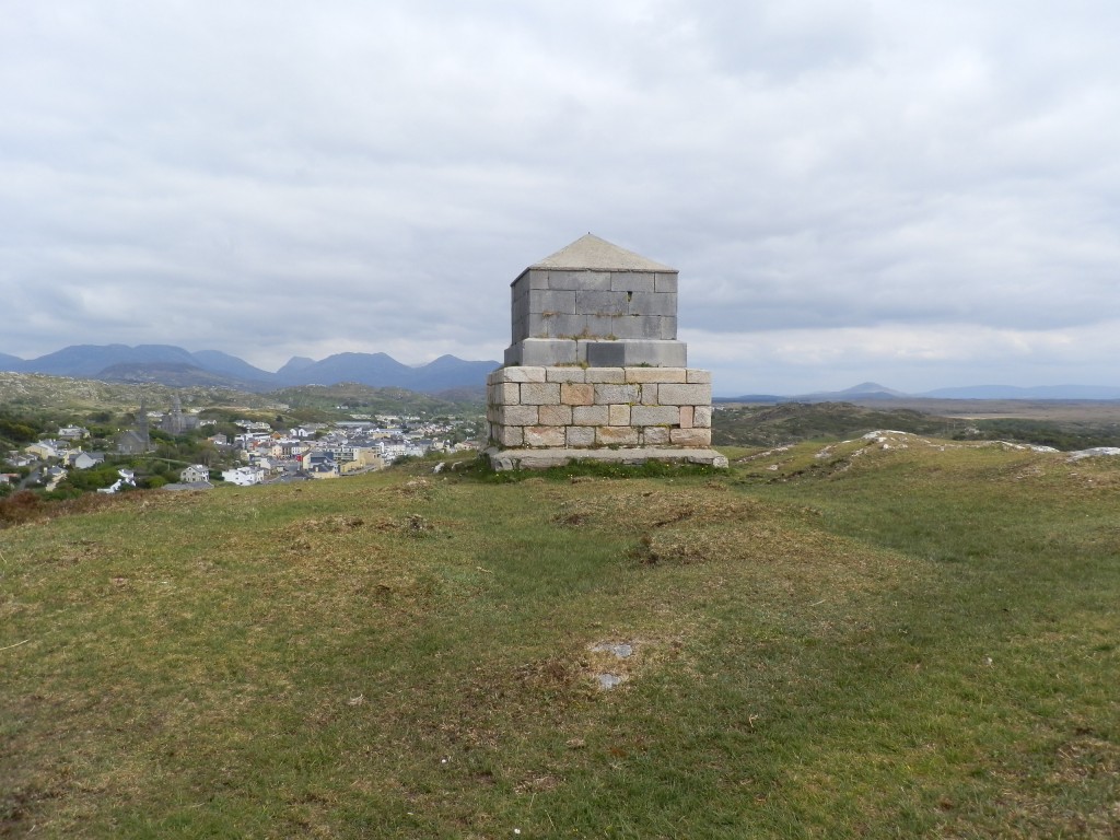 D'Arcy Memorial - Photo by Tony Calland