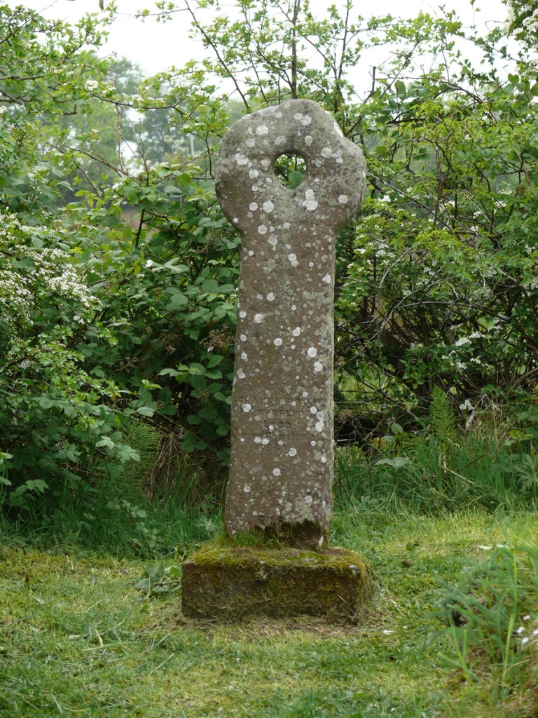 Keyhole Cross, Layde Church - Photo by Christy Nicholas