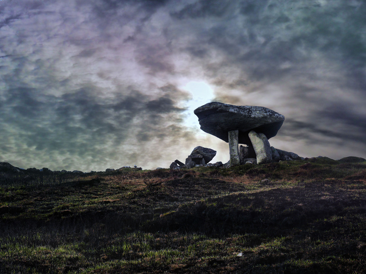 Kilclooney Dolmen: Kilclooney Beg, Co Donegal