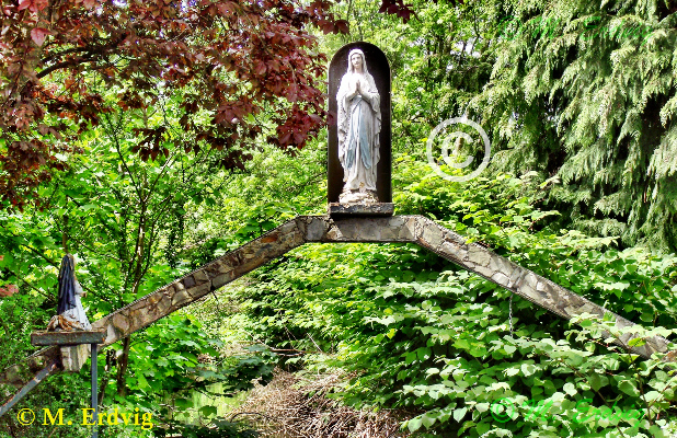 Blackwater Village Grotto: Co. Wexford