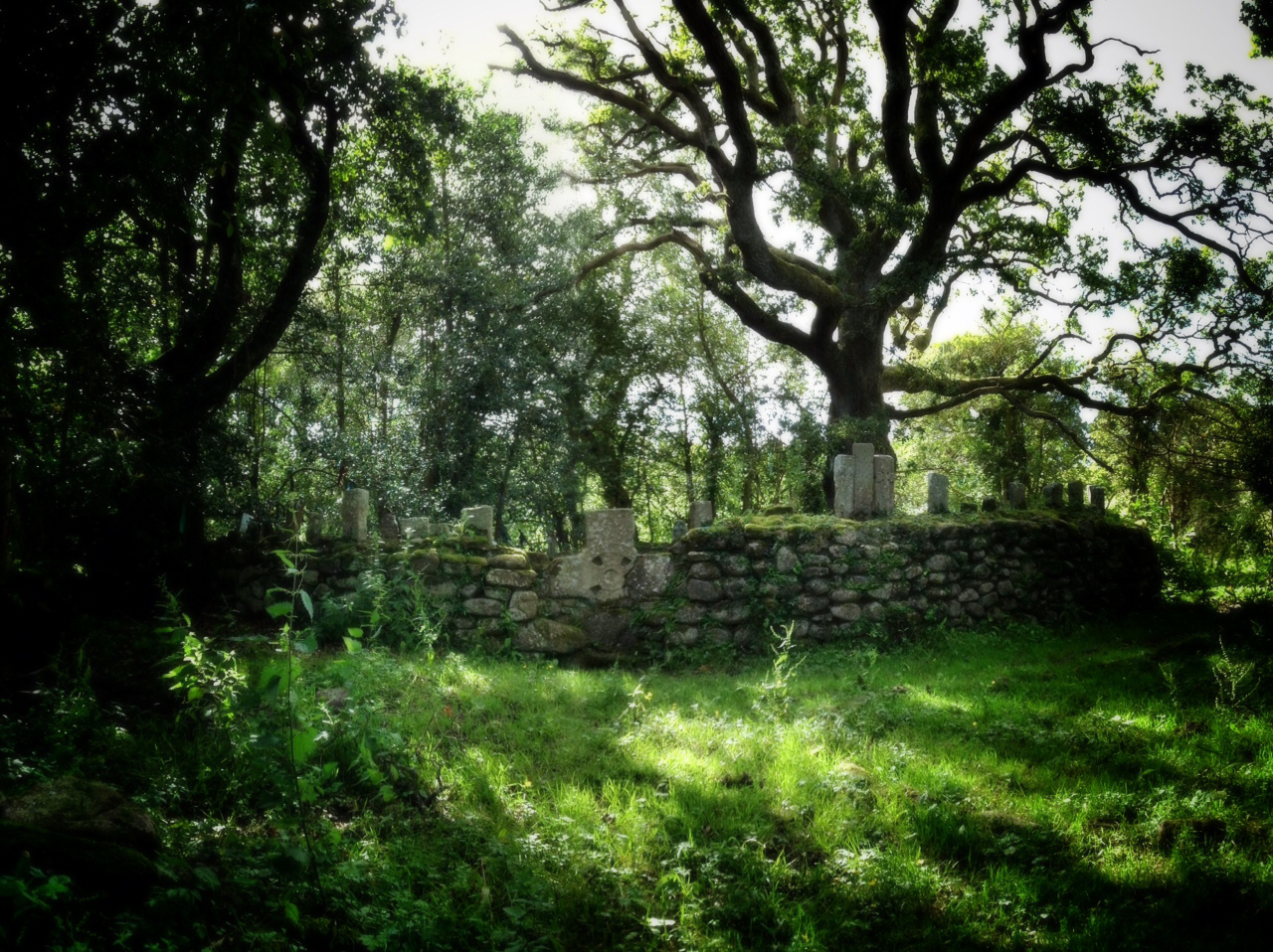 St Berrihert’s Kyle and Well: Glen of Aherlow, Co Tipperary