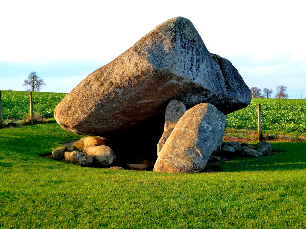 Brownshill Dolmen: Ballynakillbeg, Co Carlow