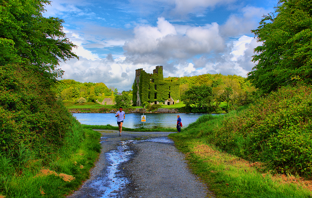 Tragedy at Menlo Castle: Galway, Co Galway