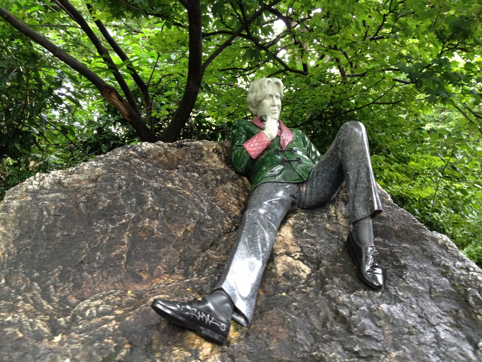 Oscar Wilde in the Park: Dublin